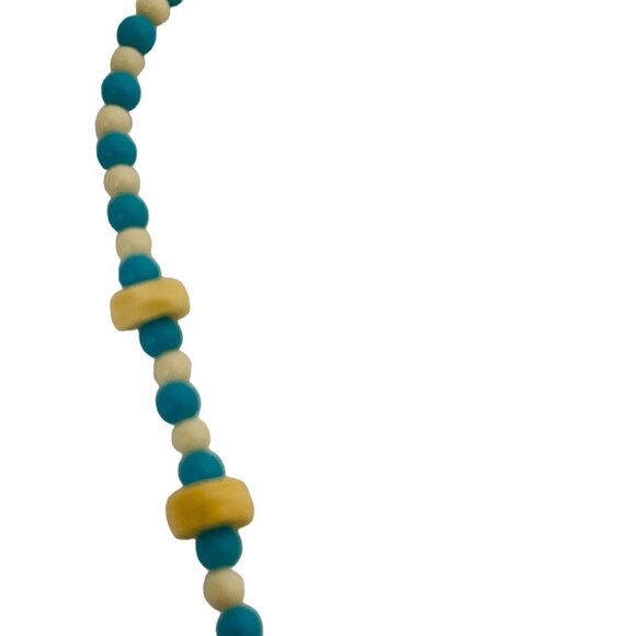 Vintage Turquoise & White Beaded Shell Necklace With Magnetic Clasp 16" - Picture 6 of 9